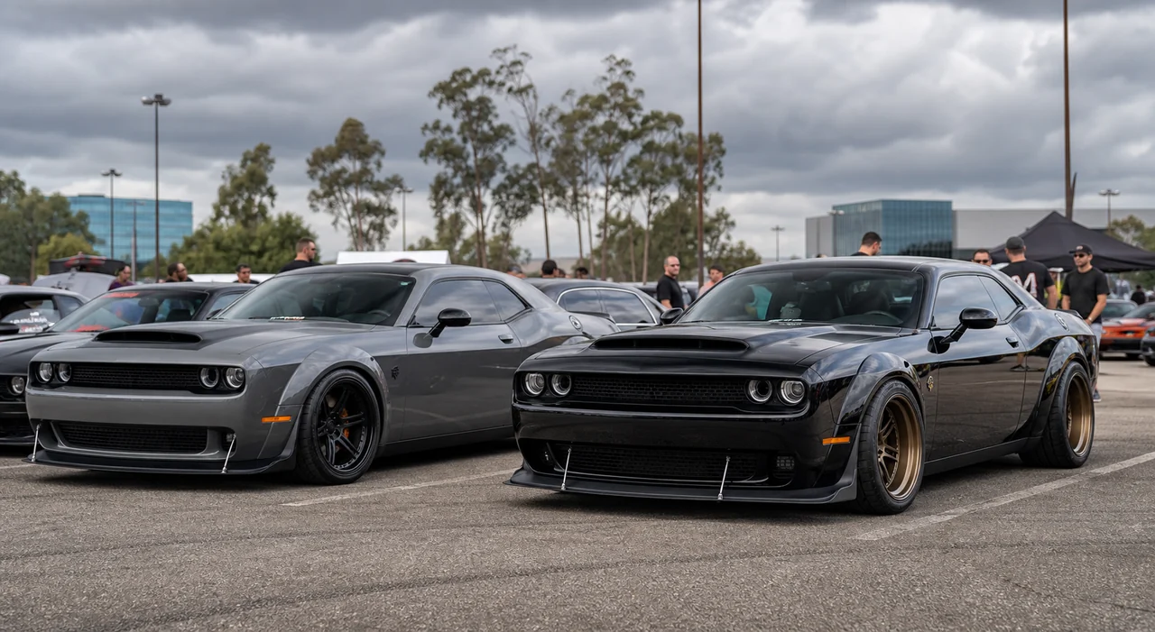 Best 20x10 vs 20x12 Wheels for a Strong Widebody Setup 20x10 versus 20x12 wheels comparison on Dodge Challenger Widebody